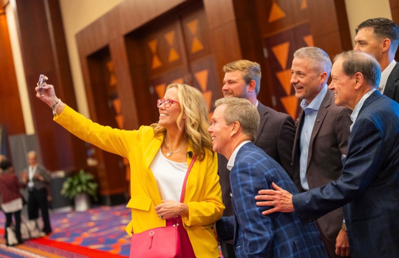 Keynote event moment