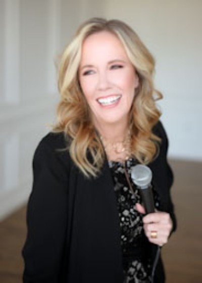 Shawna Suckow headshot 1